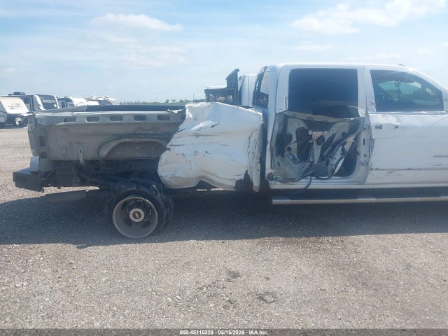 1GC4K0E85GF102752 Chevrolet Silverado 3500hd Ltz
