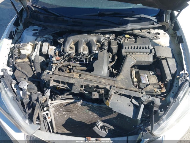 1N4AA6AP8JC372255 Nissan Maxima 3.5 S