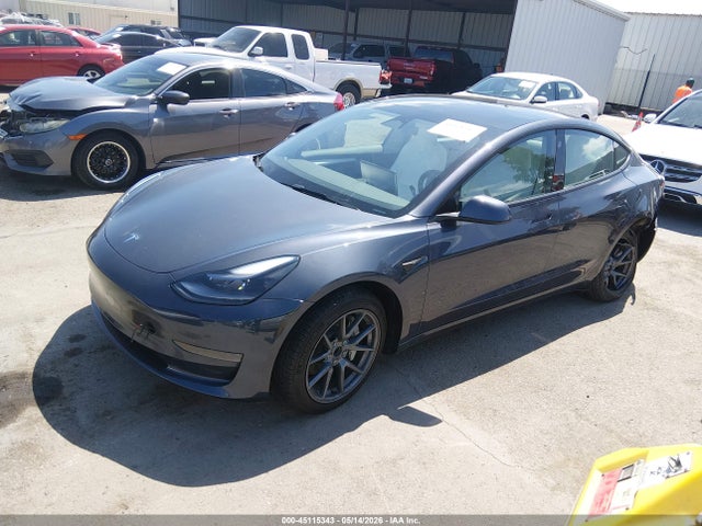 Tesla Model 3 Rear-wheel Drive 2023 5YJ3E1EA8PF554341 Image 2