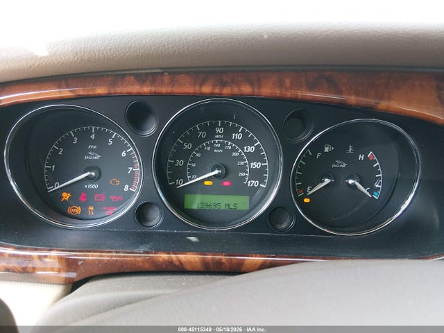 45115349 :رقم المزاد ، SAJWA79C55SG47829 vin ، 2005 Jaguar Xj Xj8 L مزاد بيع