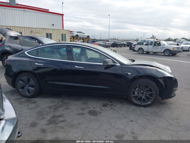 Tesla Model 3 Long Range/mid Range/standard Range/standard Range Plus 2019 5YJ3E1EA3KF409782 Image 12