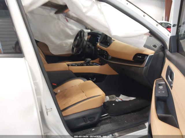 JN8AT3DD6MW313491 Nissan Rogue Platinum Intelligent Awd