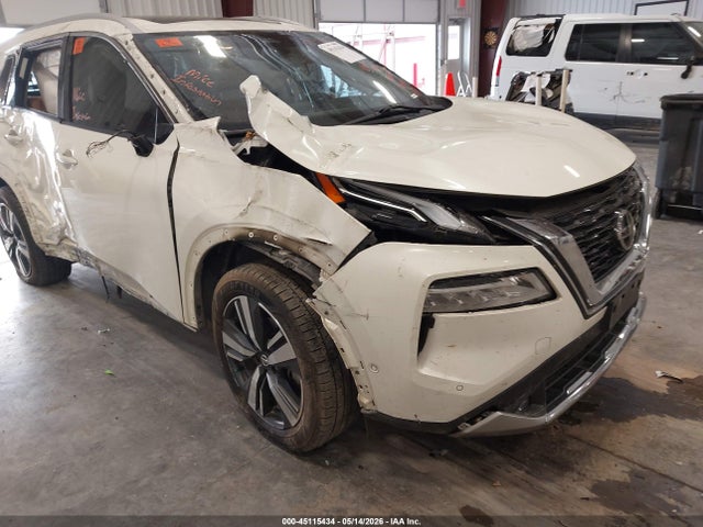 JN8AT3DD6MW313491 Nissan Rogue Platinum Intelligent Awd