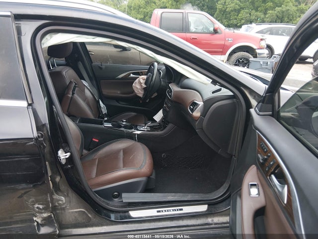 Aukcja sprzedaży 2017 Infiniti Qx30 Premium, vin: SJKCH5CR1HA024081, numer aukcji: 45115441