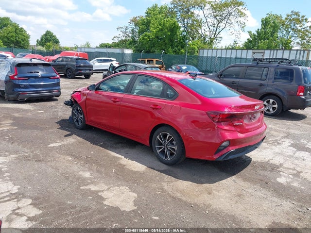 3KPF24AD1RE745325 KIA Forte Lxs