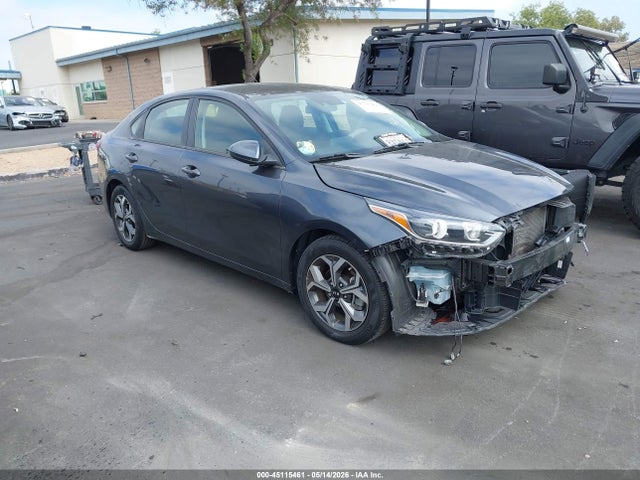 3KPF24AD7ME380903 KIA Forte Lxs
