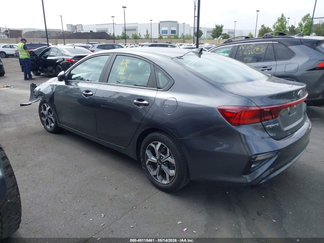 3KPF24AD7ME380903 KIA Forte Lxs