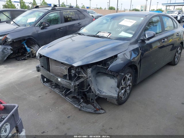 3KPF24AD7ME380903 KIA Forte Lxs
