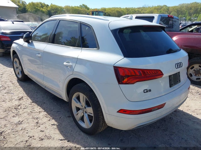 45115470 :رقم المزاد ، WA1ANAFY5J2095891 vin ، 2018 Audi Q5 2.0t Premium/2.0t Tech Premium مزاد بيع