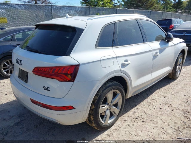 45115470 :رقم المزاد ، WA1ANAFY5J2095891 vin ، 2018 Audi Q5 2.0t Premium/2.0t Tech Premium مزاد بيع