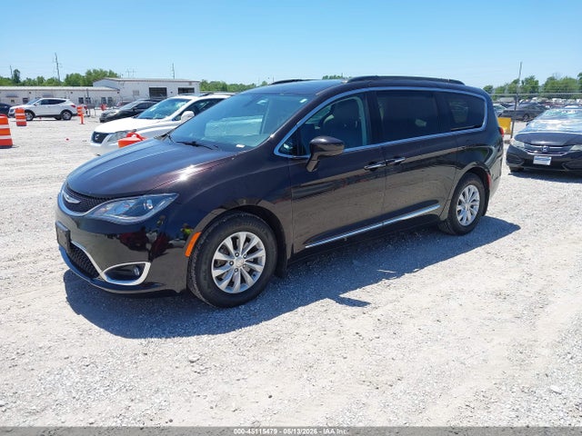 2017 Chrysler Pacifica Touring-l მანქანა იყიდება აუქციონზე, vin: 2C4RC1BGXHR539340, აუქციონის ნომერი: 45115479
