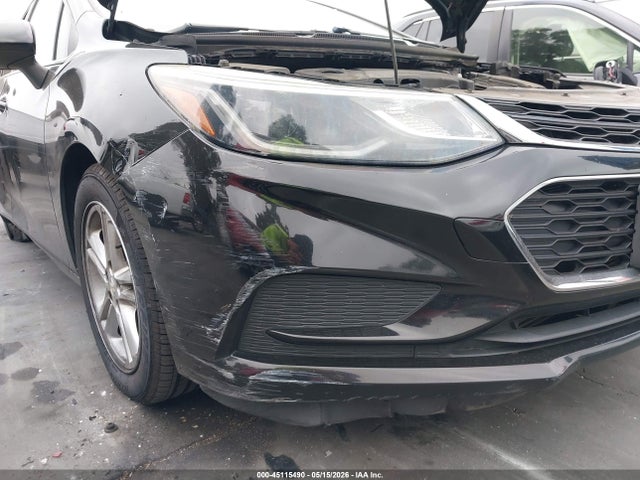 Продаж на аукціоні авто 2018 Chevrolet Cruze Lt Auto, vin: 1G1BE5SMXJ7132742, номер лоту: 45115490