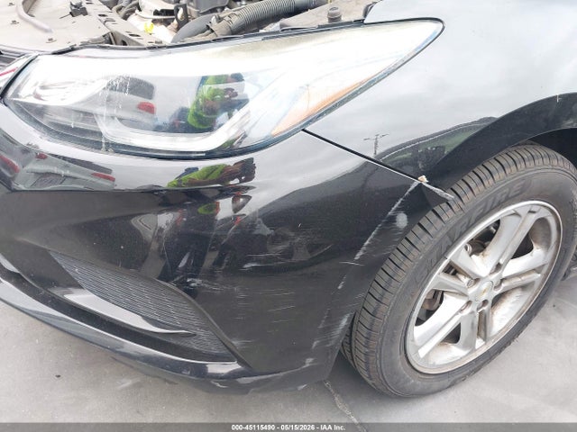 Продаж на аукціоні авто 2018 Chevrolet Cruze Lt Auto, vin: 1G1BE5SMXJ7132742, номер лоту: 45115490