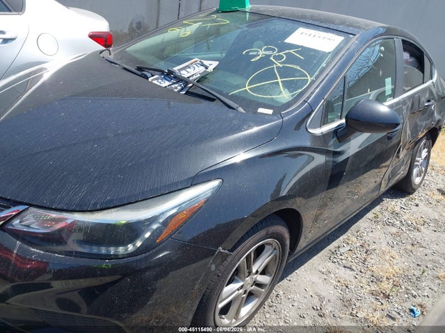 Продаж на аукціоні авто 2018 Chevrolet Cruze Lt Auto, vin: 1G1BE5SMXJ7132742, номер лоту: 45115490