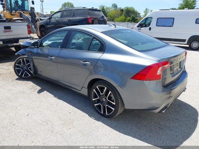 Продаж на аукціоні авто 2018 Volvo S60 T5 Dynamic, vin: YV126MFL3J2450113, номер лоту: 45115492