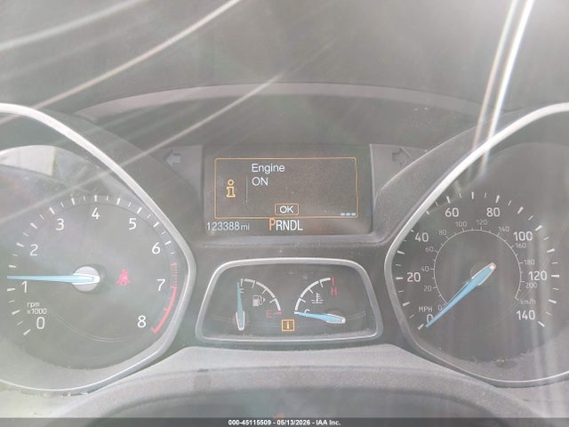 45115509 :رقم المزاد ، 1FADP3K2XFL307380 vin ، 2015 Ford Focus Se مزاد بيع