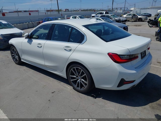 WBA5R1C54KAK10653 BMW 330I