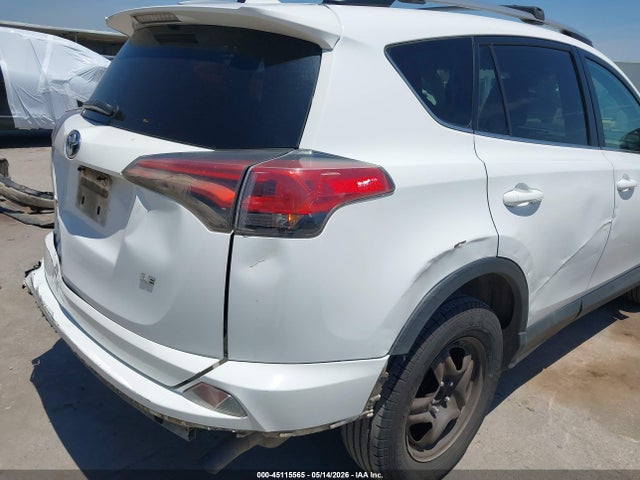 45115565 :رقم المزاد ، 2T3ZFREV9HW314395 vin ، 2017 Toyota Rav4 Le مزاد بيع