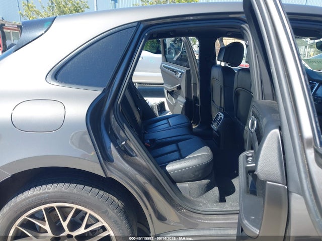 Auction sale of the 2015 Porsche Macan S, vin: WP1AB2A58FLB58175, lot number: 45115582