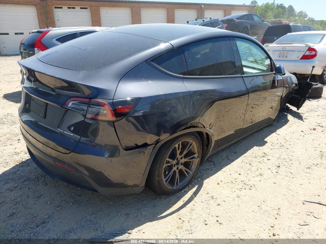 2024 Tesla Model Y Long Range Dual Motor All-wheel Drive მანქანა იყიდება აუქციონზე, vin: 7SAYGAEEXRF106806, აუქციონის ნომერი: 45115586