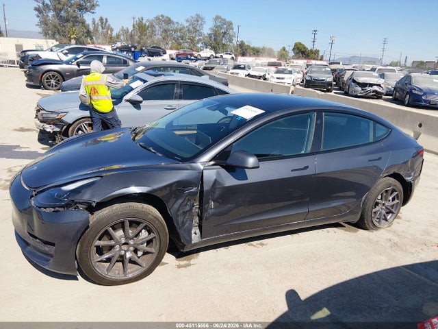 Продажа на аукционе авто 2023 Tesla Model 3 Rear-wheel Drive, vin: 5YJ3E1EA6PF680231, номер лота: 45115596