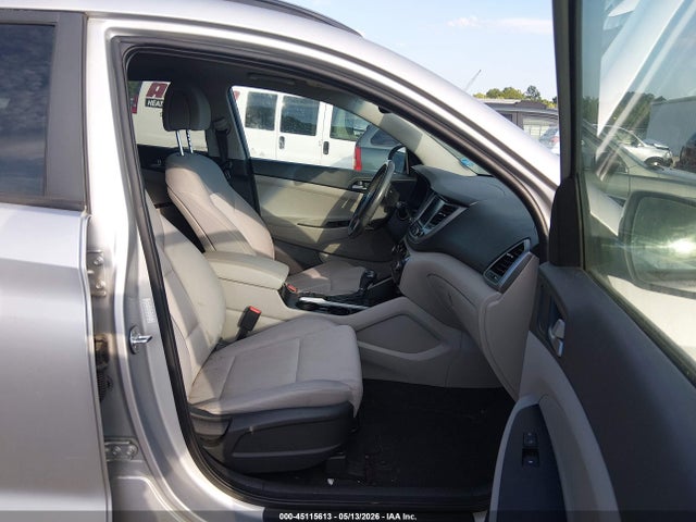 2018 Hyundai Tucson Value მანქანა იყიდება აუქციონზე, vin: KM8J33A26JU746925, აუქციონის ნომერი: 45115613