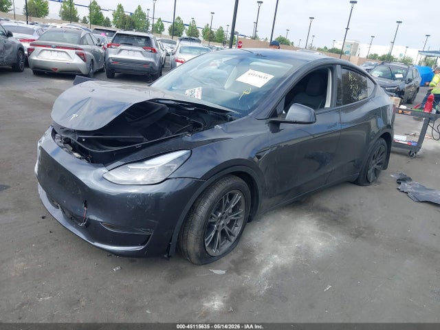 Продажа на аукционе авто 2025 Tesla Model Y Long Range Dual Motor Rear-wheel Drive, vin: 7SAYGDED2SF279122, номер лота: 45115635