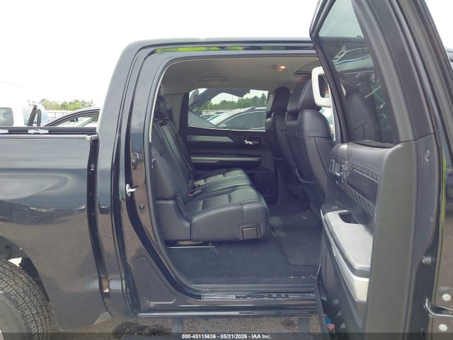 5TFAY5F15MX024933 Toyota Tundra Platinum