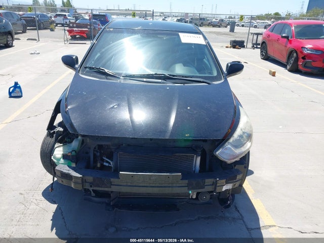 Продаж на аукціоні авто 2013 Hyundai Accent Se, vin: KMHCU5AE3DU105067, номер лоту: 45115644