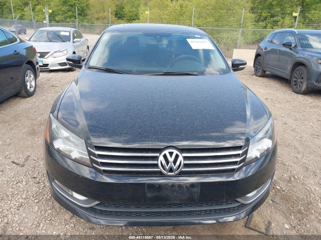 2015 Volkswagen Passat 1.8t Se მანქანა იყიდება აუქციონზე, vin: 1VWBT7A35FC039916, აუქციონის ნომერი: 45115697