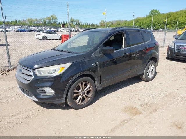 Продажа на аукционе авто 2017 Ford Escape Se, vin: 1FMCU0G93HUD08043, номер лота: 45115714