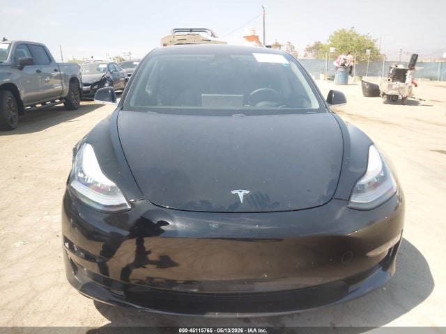 Tesla Model 3 Long Range/performance 2019 5YJ3E1EB6KF384515 Image 11