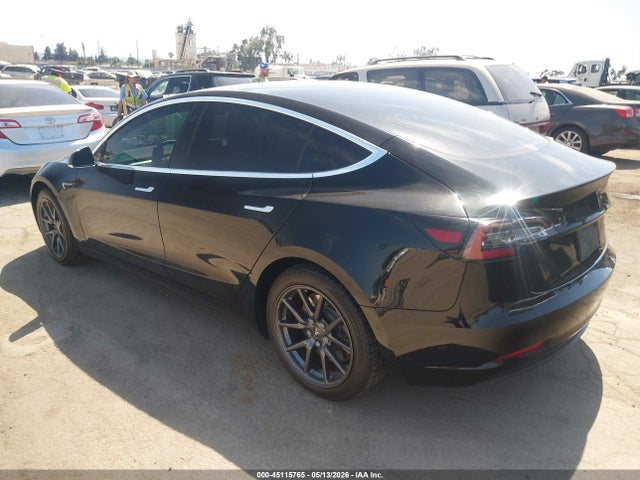 Tesla Model 3 Long Range/performance 2019 5YJ3E1EB6KF384515 Image 3