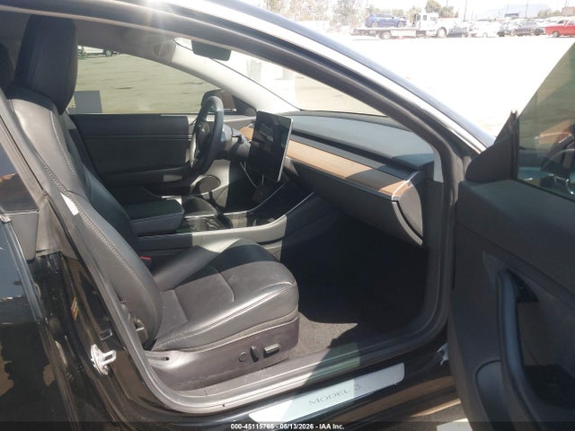 Tesla Model 3 Long Range/performance 2019 5YJ3E1EB6KF384515 Image 5