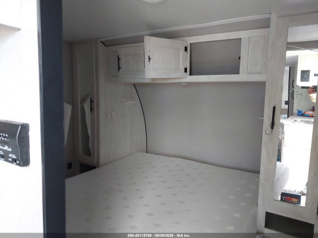 Продаж на аукціоні авто 2022 Forest River Other, vin: 5ZT2SSPB9NE018897, номер лоту: 45115769