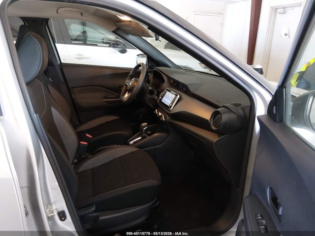3N1CP5BV8LL543427 Nissan Kicks S Xtronic Cvt