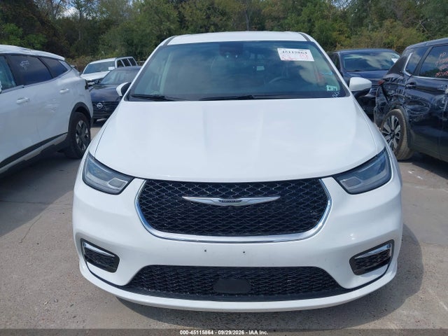 Auction sale of the 2023 Chrysler Pacifica Touring L, vin: 2C4RC1BG2PR607130, lot number: 45115864