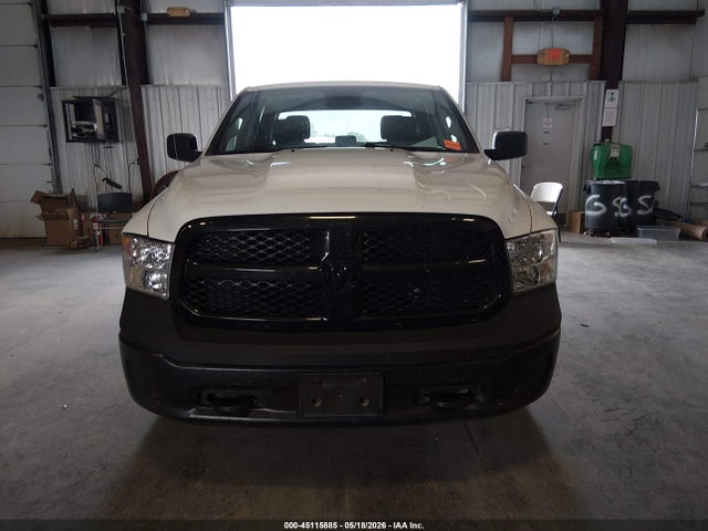 2020 Ram 1500 Classic Tradesman  4x4 5'7 Box მანქანა იყიდება აუქციონზე, vin: 1C6RR7KG8LS157758, აუქციონის ნომერი: 45115885