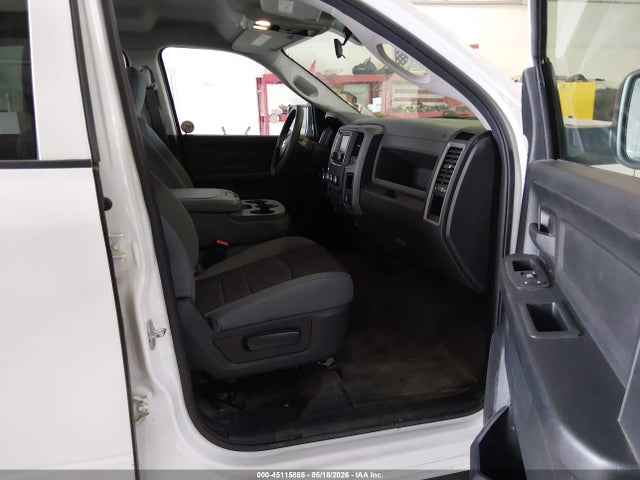 2020 Ram 1500 Classic Tradesman  4x4 5'7 Box მანქანა იყიდება აუქციონზე, vin: 1C6RR7KG8LS157758, აუქციონის ნომერი: 45115885