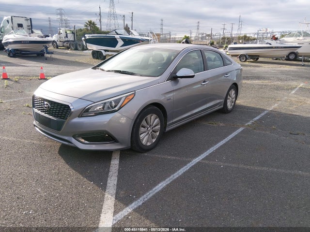 KMHE24L16GA033077 Hyundai Sonata Hybrid Se