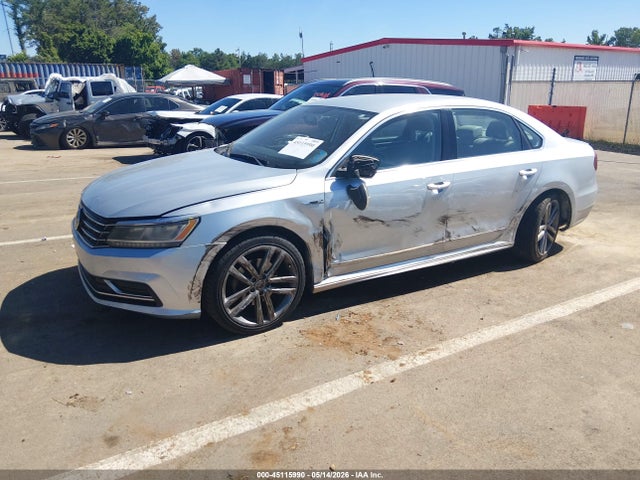 1VWDT7A38HC084120 Volkswagen Passat 1.8t R-line
