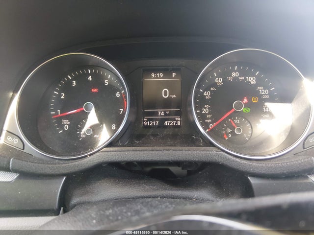 1VWDT7A38HC084120 Volkswagen Passat 1.8t R-line