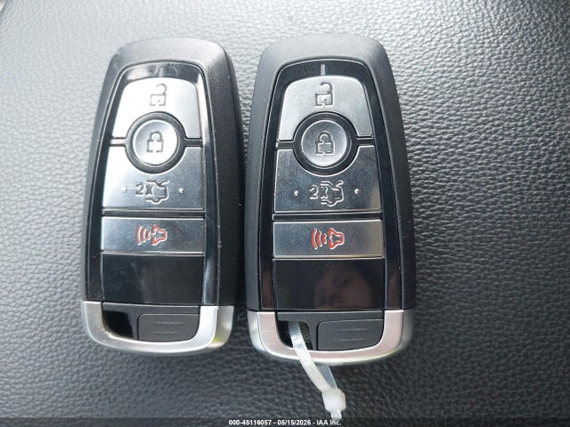 Продажа на аукционе авто 2018 Ford Fusion Hybrid S, vin: 3FA6P0UU9JR261623, номер лота: 45116057