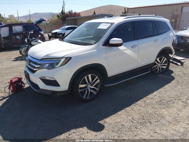 Honda Pilot Touring 2017 5FNYF6H91HB076430 Image 2