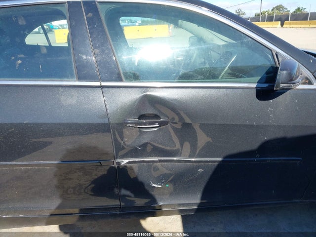 Продаж на аукціоні авто 2014 Chevrolet Malibu 2lt, vin: 1G11E5SL0EF205678, номер лоту: 45116065