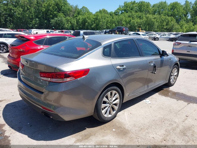 Продажа на аукционе авто 2017 Kia Optima Lx, vin: 5XXGT4L35HG153597, номер лота: 45116072