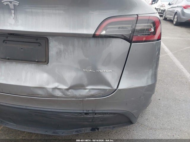 45116074 :رقم المزاد ، 7SAYGDEE7RA284610 vin ، 2024 Tesla Model Y Long Range Dual Motor All-wheel Drive مزاد بيع