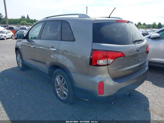 45116082 :رقم المزاد ، 5XYKTDA7XFG626077 vin ، 2015 Kia Sorento Lx V6 مزاد بيع