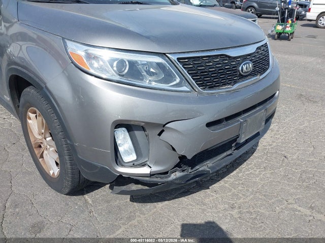 45116082 :رقم المزاد ، 5XYKTDA7XFG626077 vin ، 2015 Kia Sorento Lx V6 مزاد بيع