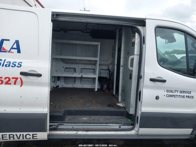 45116081 :رقم المزاد ، 1FTYE1YM9KKA95215 vin ، 2019 Ford Transit-150 مزاد بيع